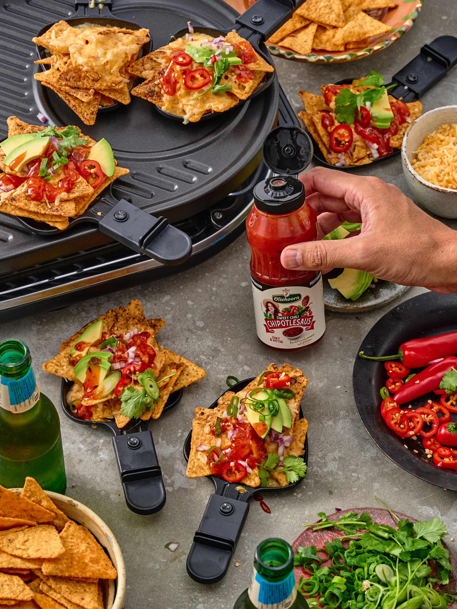 Nachos im Gourmet mit Sweet Chili Chipotle Sauce