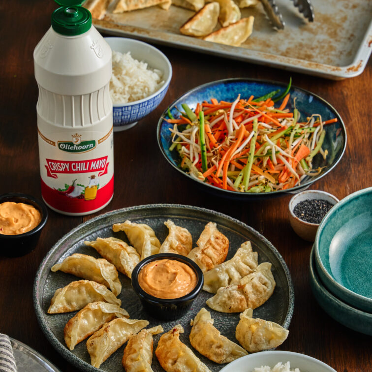 Gyoza's met Crispy Chili Mayo